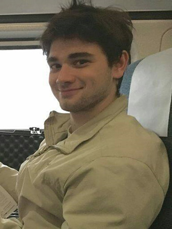 Robert Shelton Robert Shelton